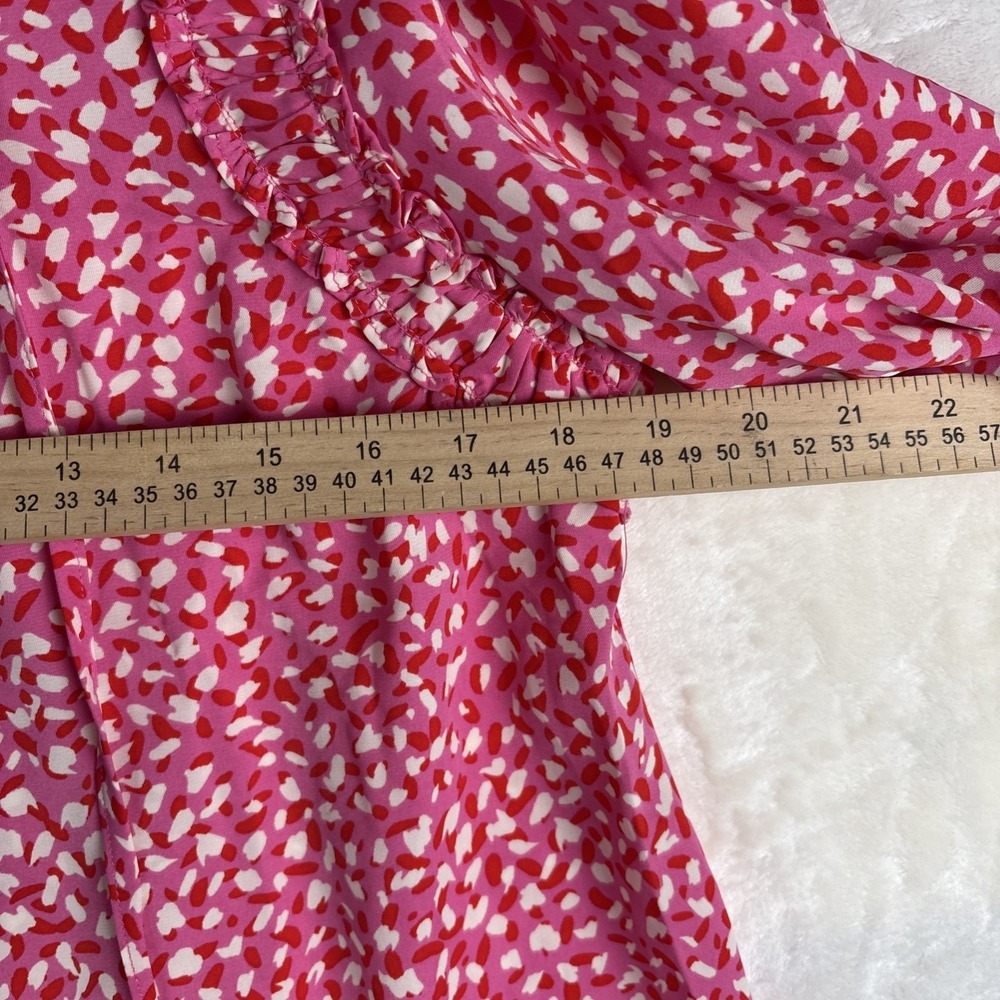 Jodifl Medium Vibrant Floral Pink/White Flutter‎ Sleeve Top V Neck Spring Summer - Picture 6 of 11